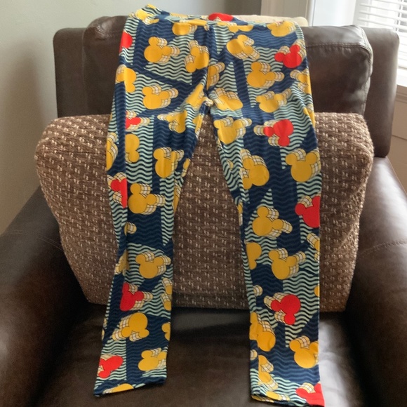 LuLaRoe Pants - LuLaRoe Mickey Leggings One Size